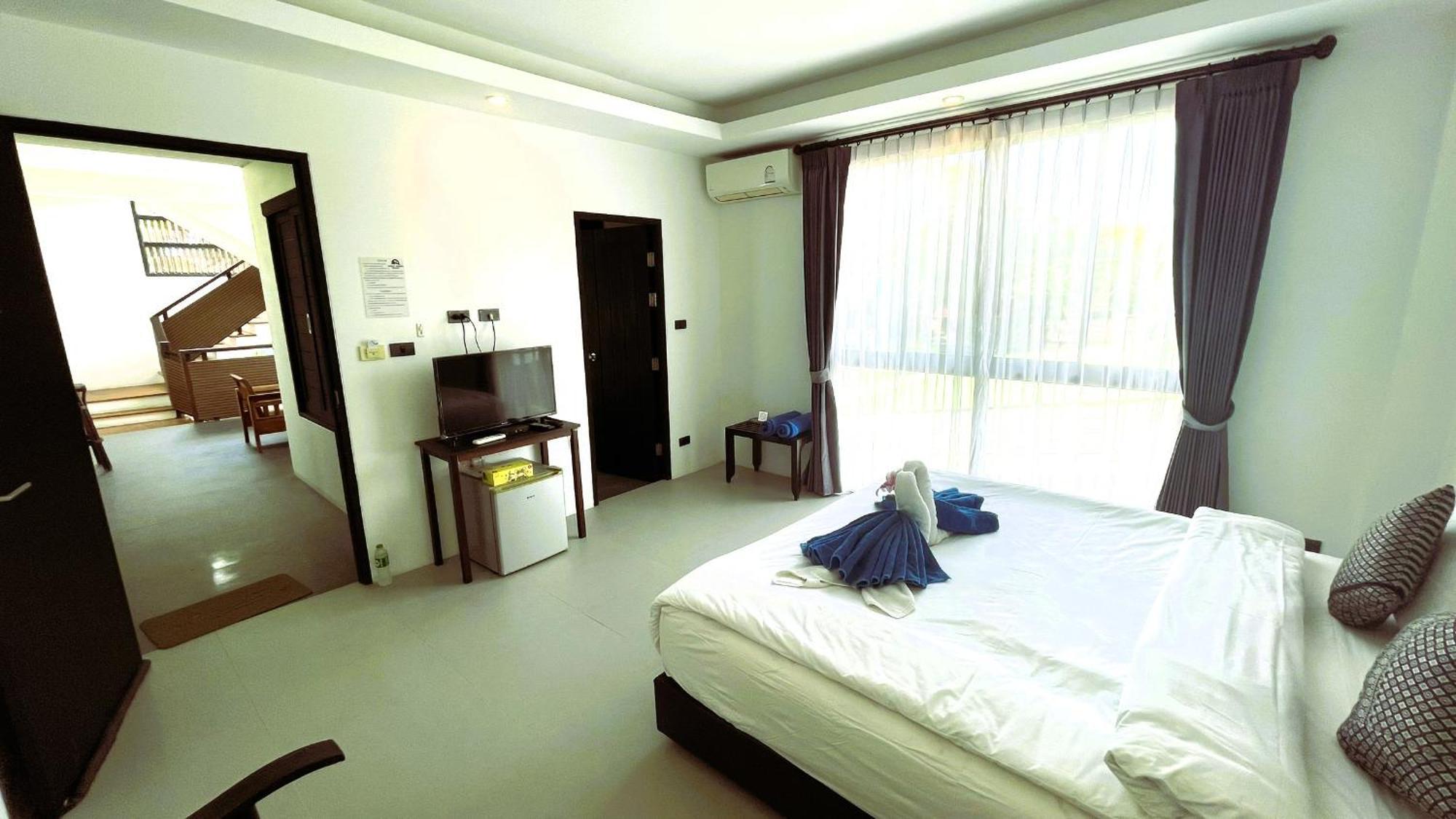 Rockstar Beach Apartments Bang Rak Beach  Eksteriør bilde