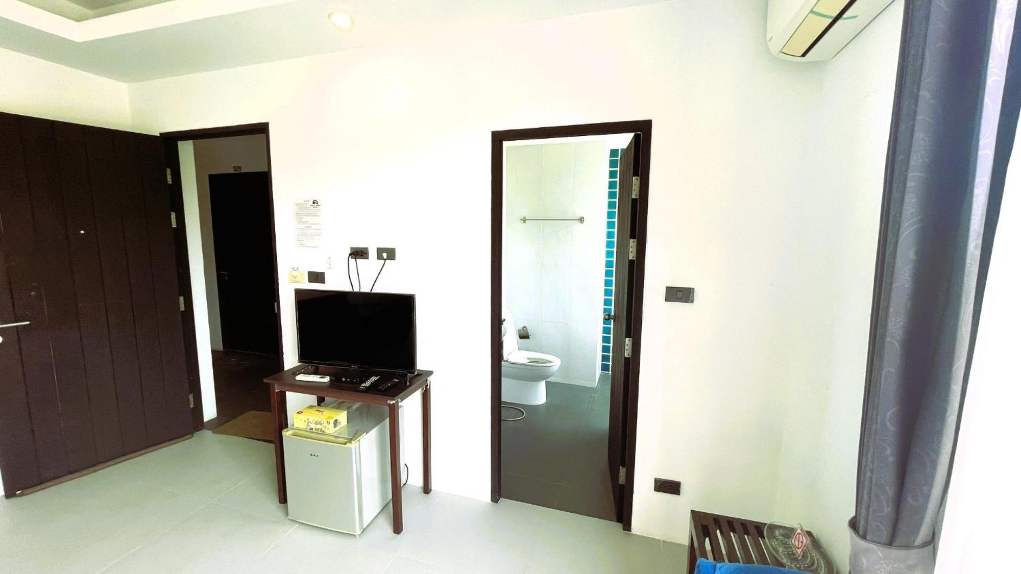 Rockstar Beach Apartments Bang Rak Beach  Eksteriør bilde