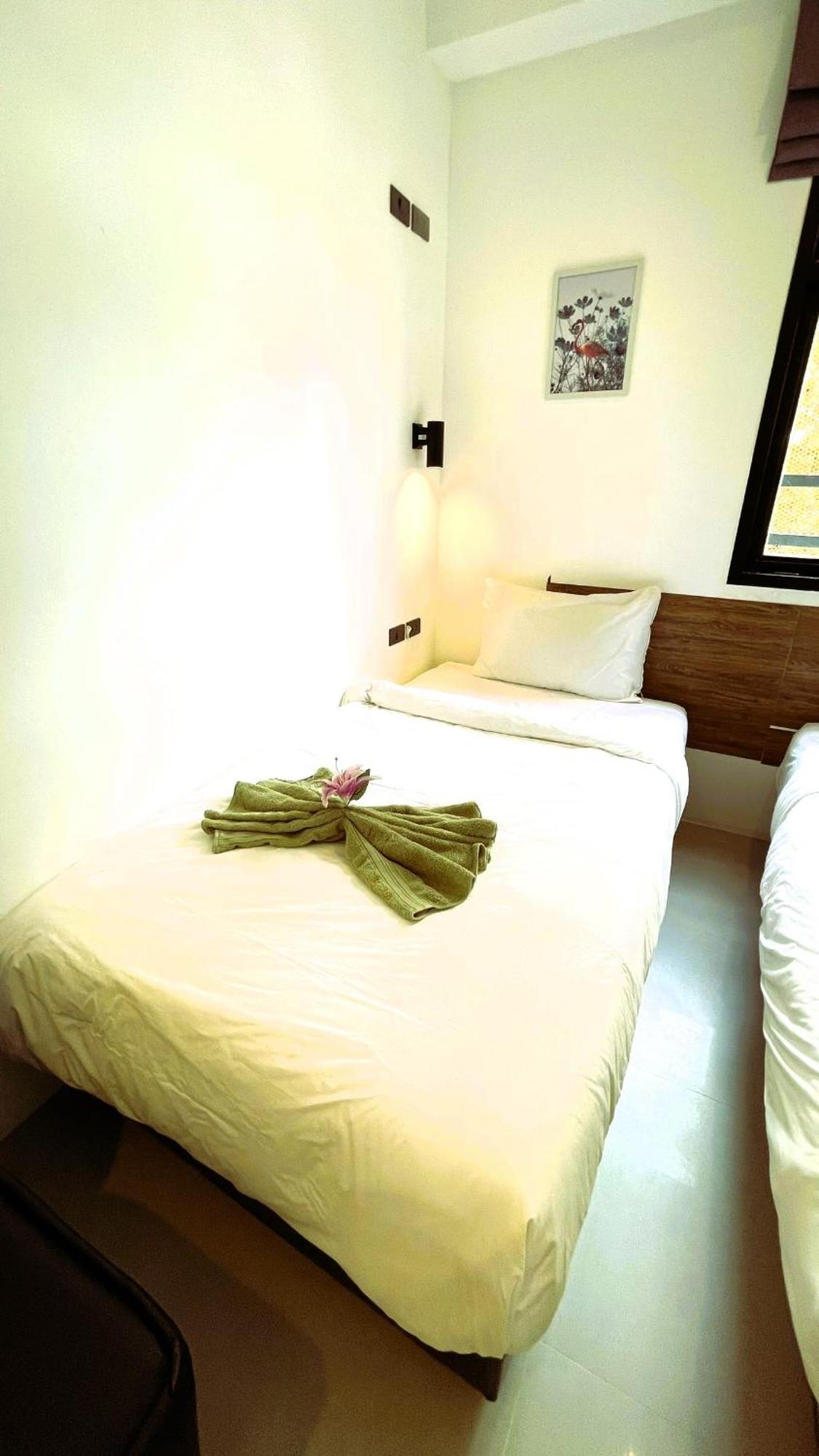 Rockstar Beach Apartments Bang Rak Beach  Eksteriør bilde